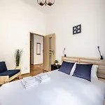 WSTApartments CentralOne Górskiego 1